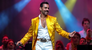 Ich bin Freddie Mercury, der Meister des Gesangs (10/10)